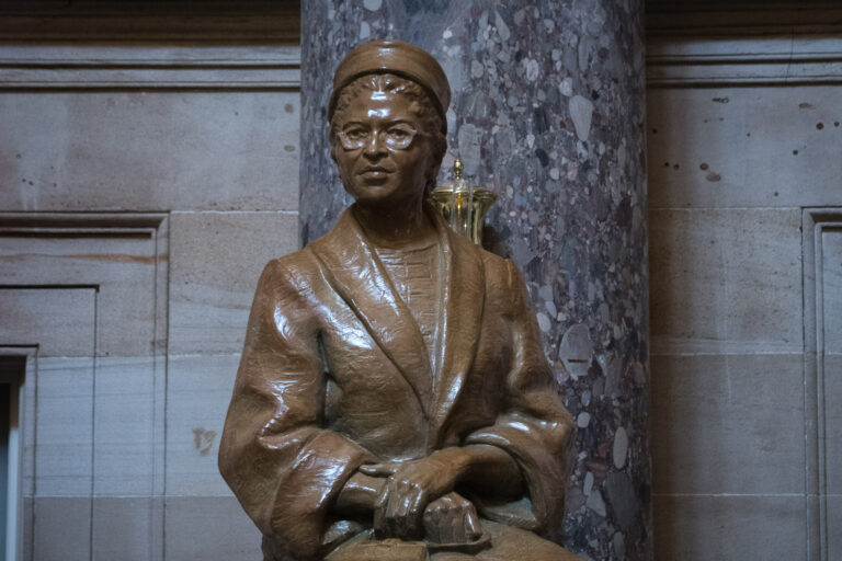 Rose Parks Statue