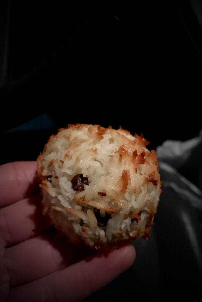 Coconut macaroon