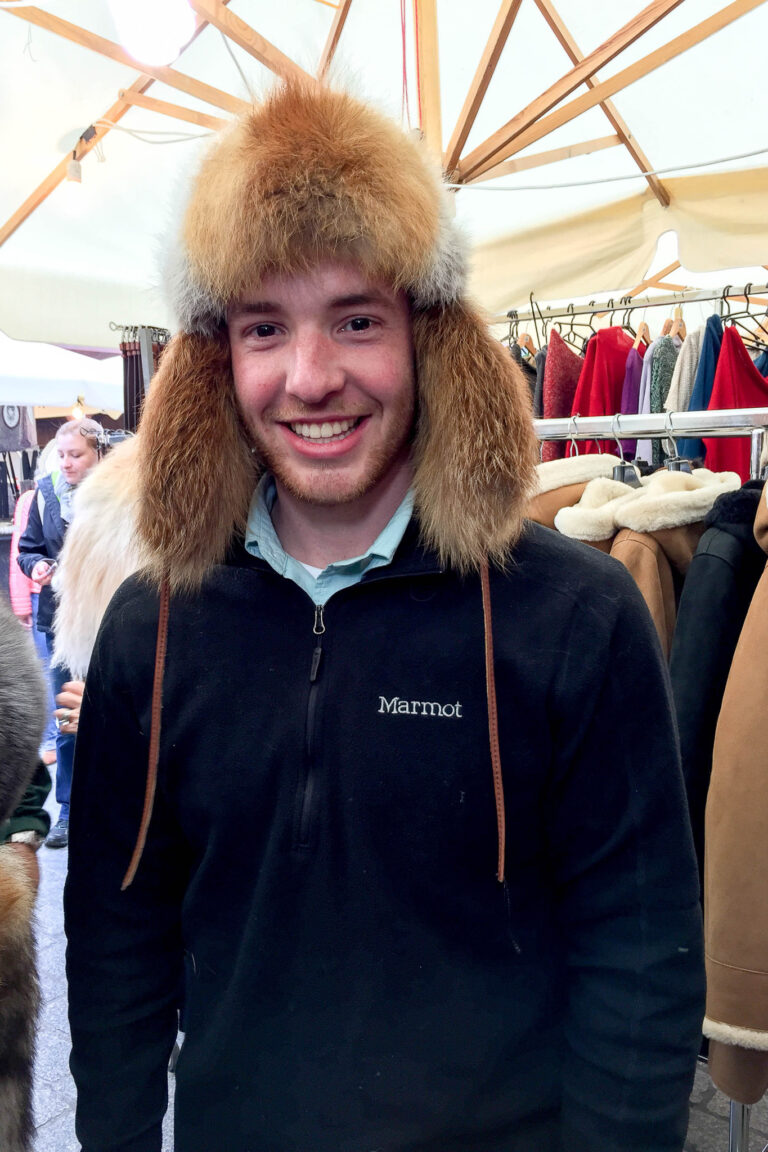 Kraków fox fur hat