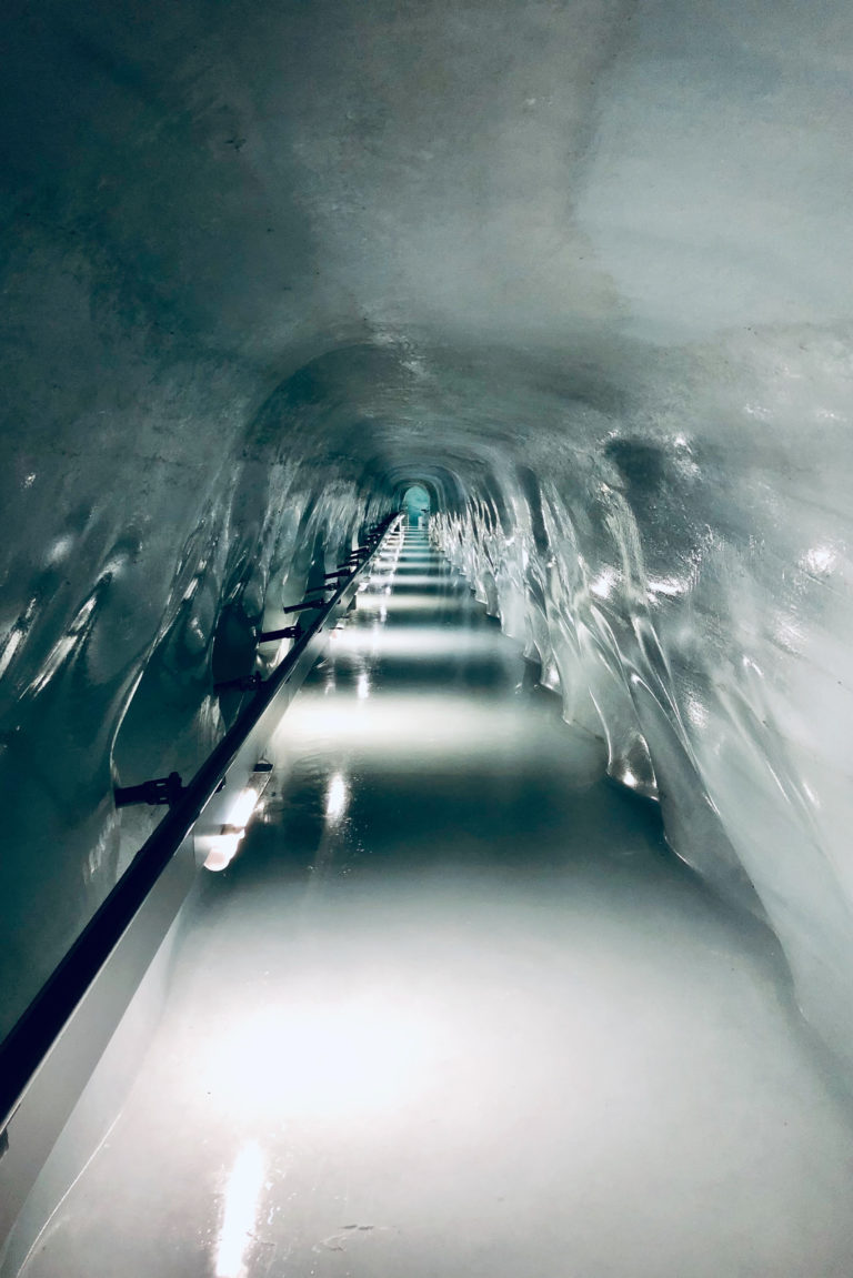 Jungfraujoch ice cave