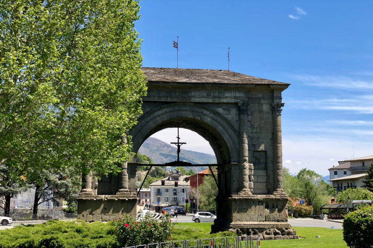 Arch of Caesar Augustus