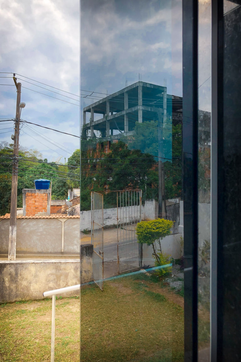A favela reflection